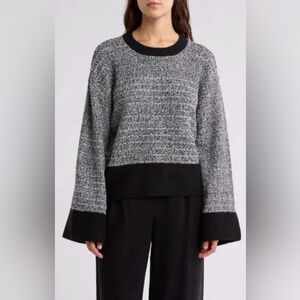 Laundry by Shelli Segal BELL SLEEVE BOUCLÉ SWEATER IN BLACK size large